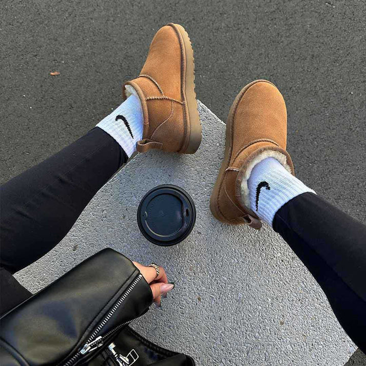 Shan Mini Botines para Mujer – Botines de Invierno con Efecto Ante y Forro Caliente