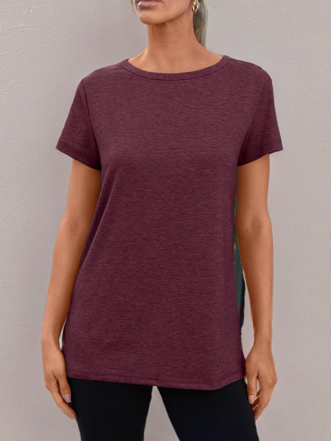 Naya T-skjorte dame – Rund hals, mykt elastisk stoff & grunnleggende casual topp