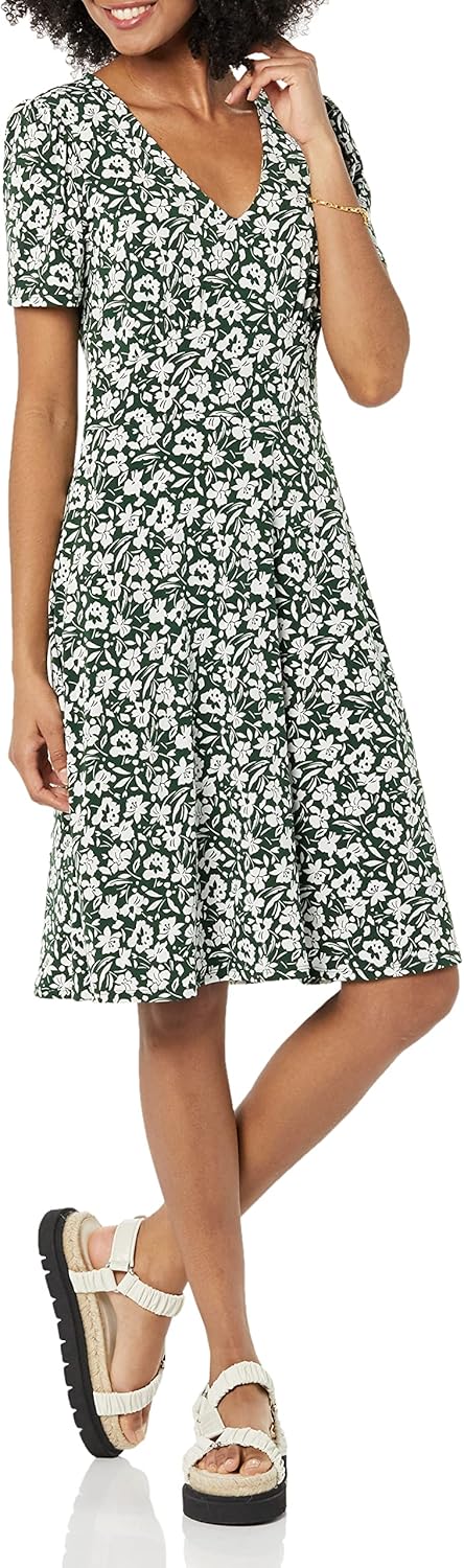 Novaria Damekjole Fit & Flare – V-hals, Elastisk Jersey & A-linje Blomstermønster