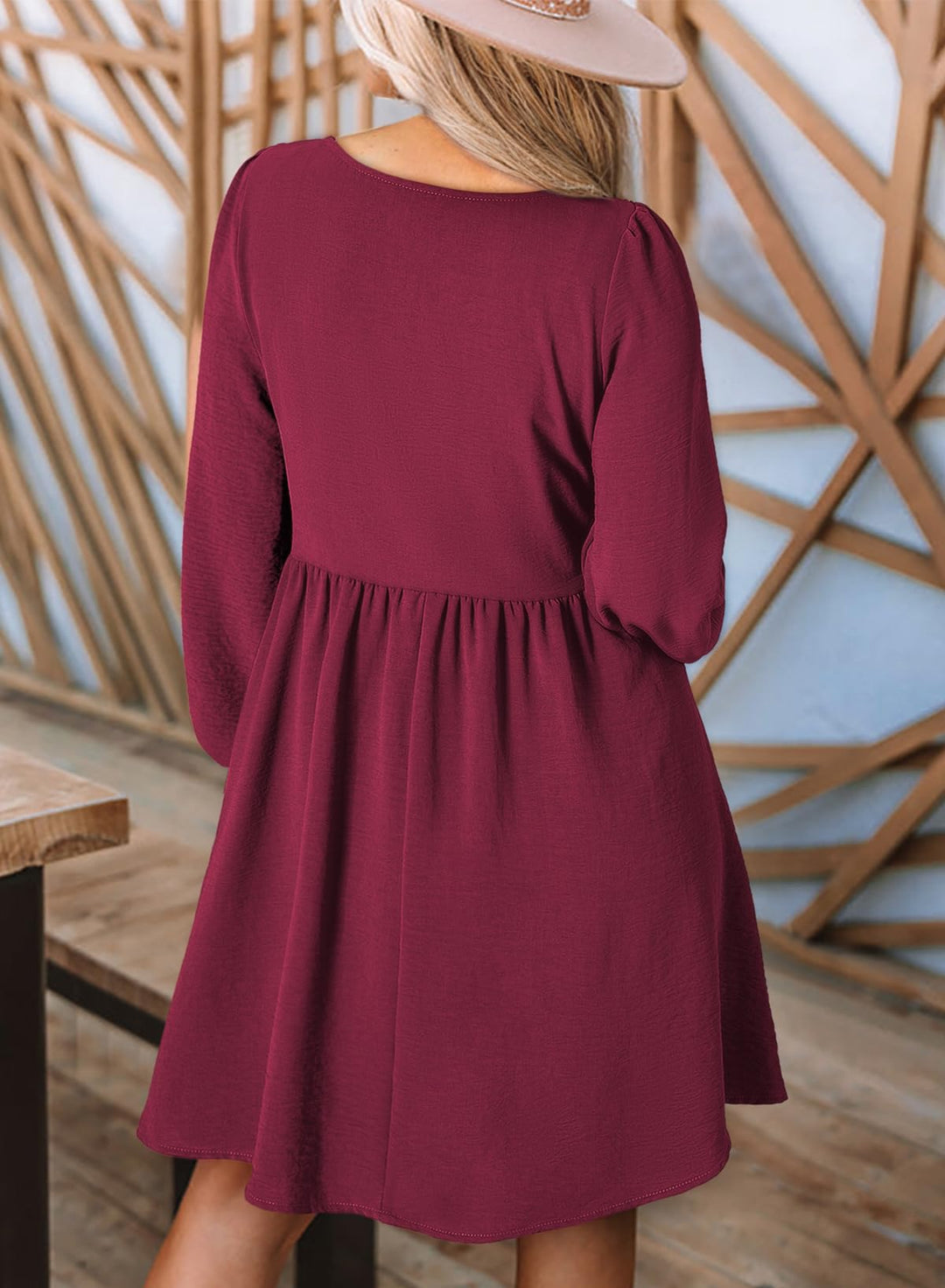Vestido Midi Elara para Mujer – Mangas Largas, Cuello Redondo y Corte A en Muselina Elegante