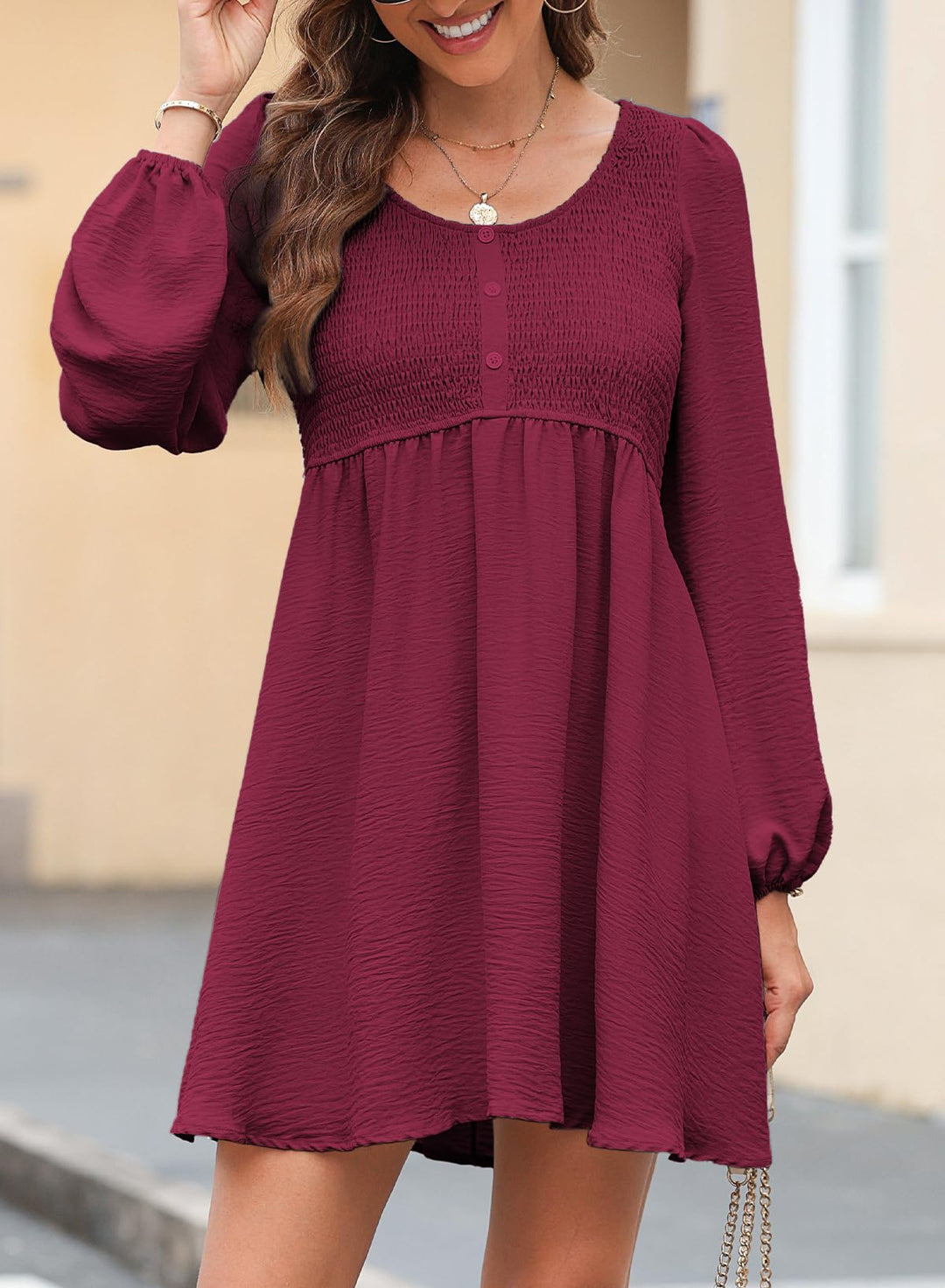 Vestido Midi Elara para Mujer – Mangas Largas, Cuello Redondo y Corte A en Muselina Elegante