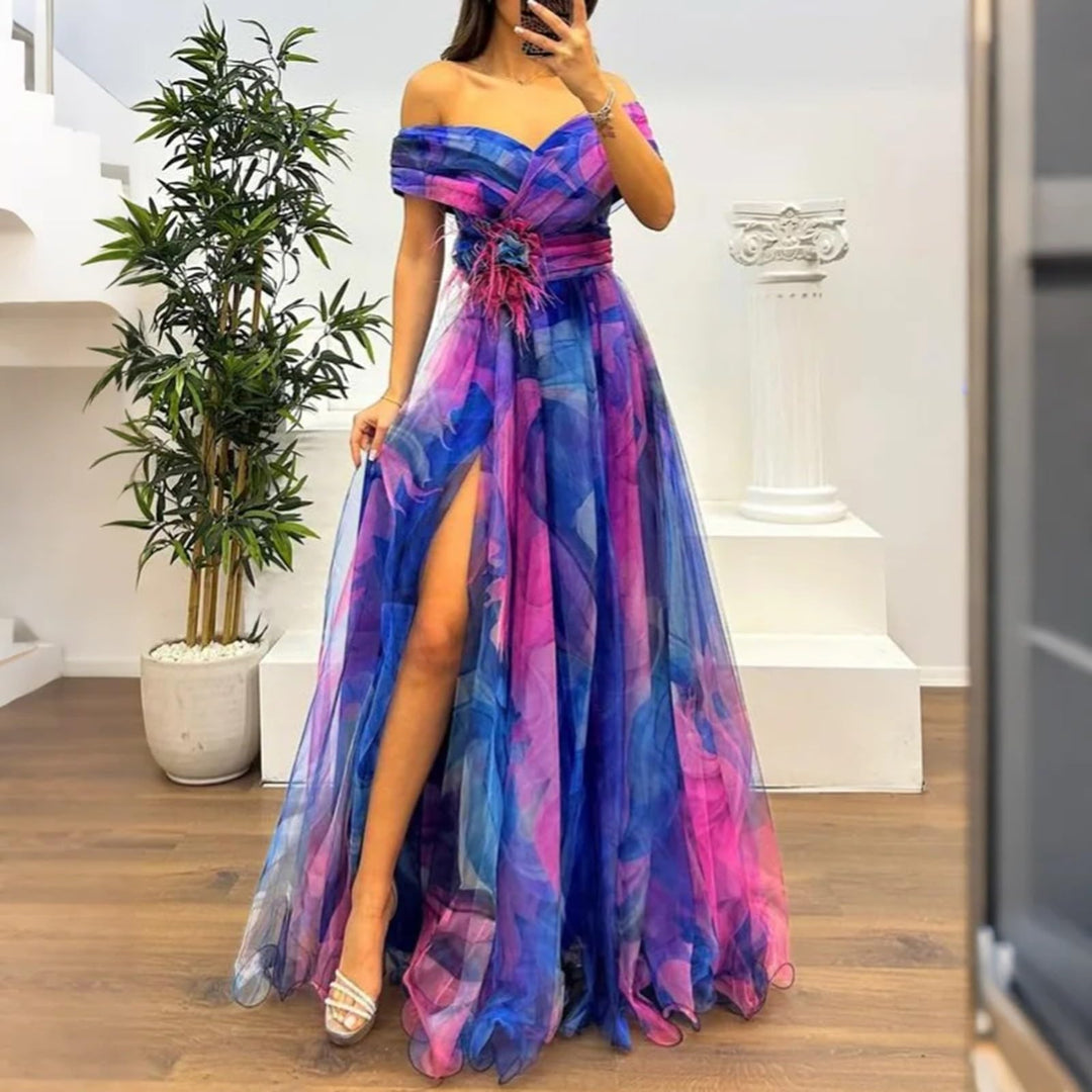 Evania Vestido Elegante para Mujer – Hombros Descubiertos, Tul en Línea A y Maxi con Abertura para Noche