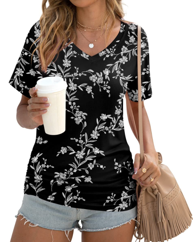 Elara Topp Donna – V-hals, Sidefolder & Elegant Casual T-skjorte