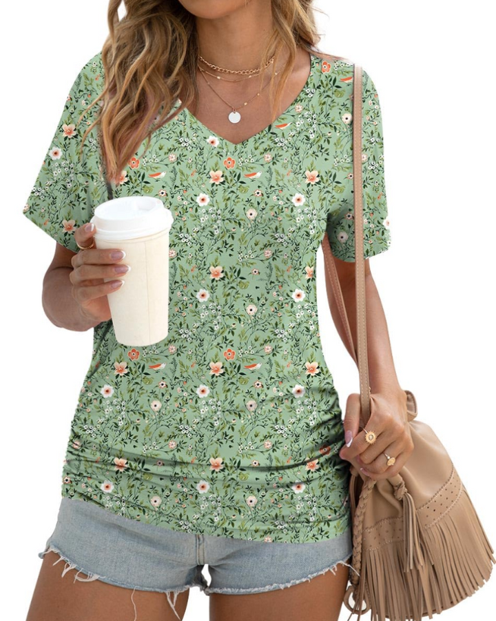Elara Topp Donna – V-hals, Sidefolder & Elegant Casual T-skjorte