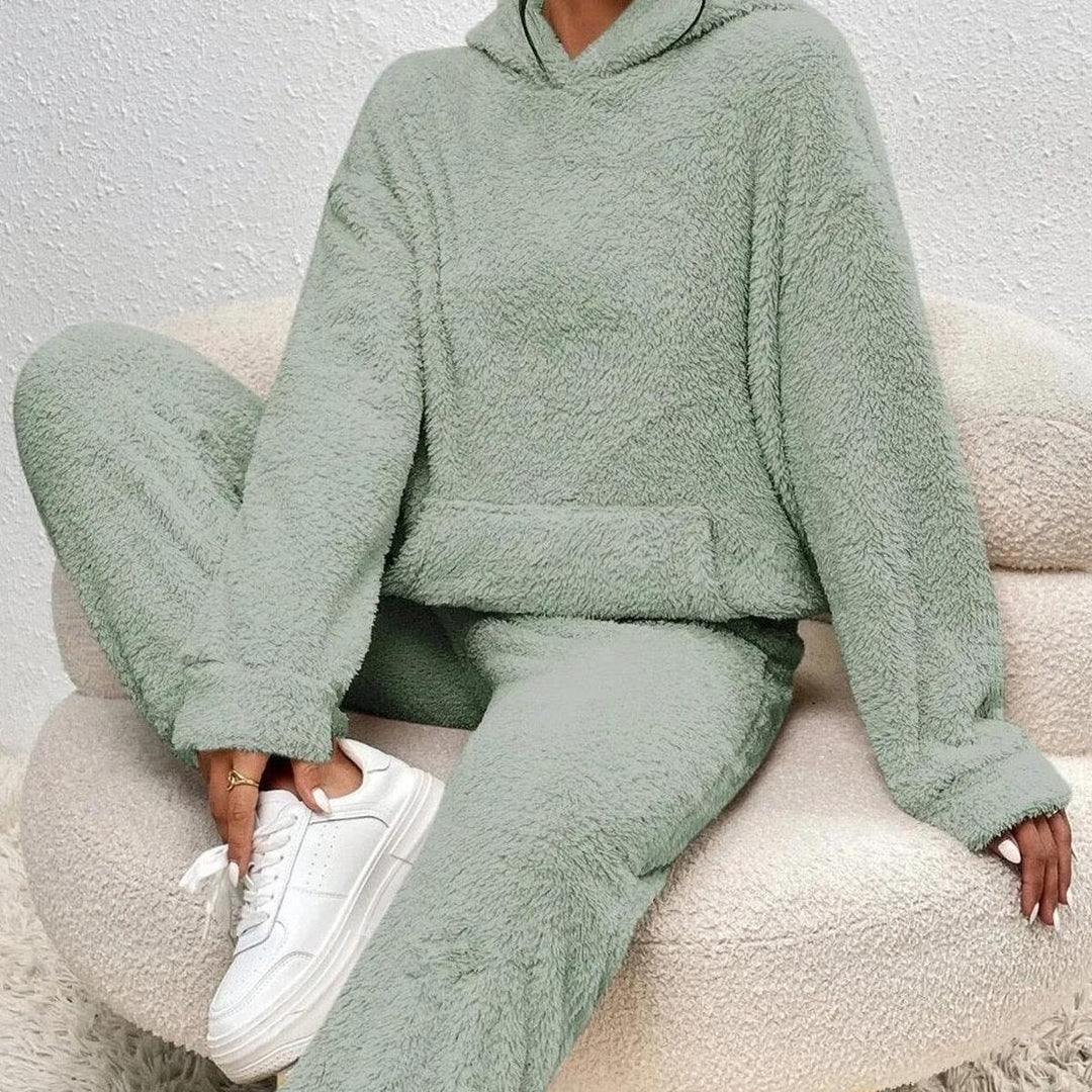 Conjunto de ropa cómoda Remy para mujer en Teddy – Sudadera larga con bolsillos y pantalones de invierno