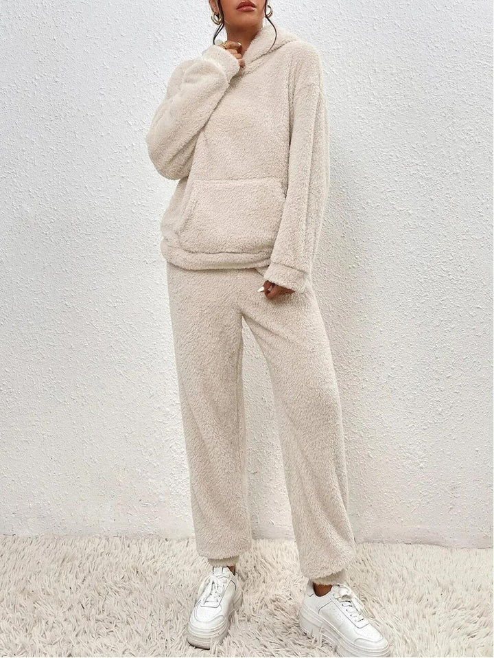 Conjunto de ropa cómoda Remy para mujer en Teddy – Sudadera larga con bolsillos y pantalones de invierno