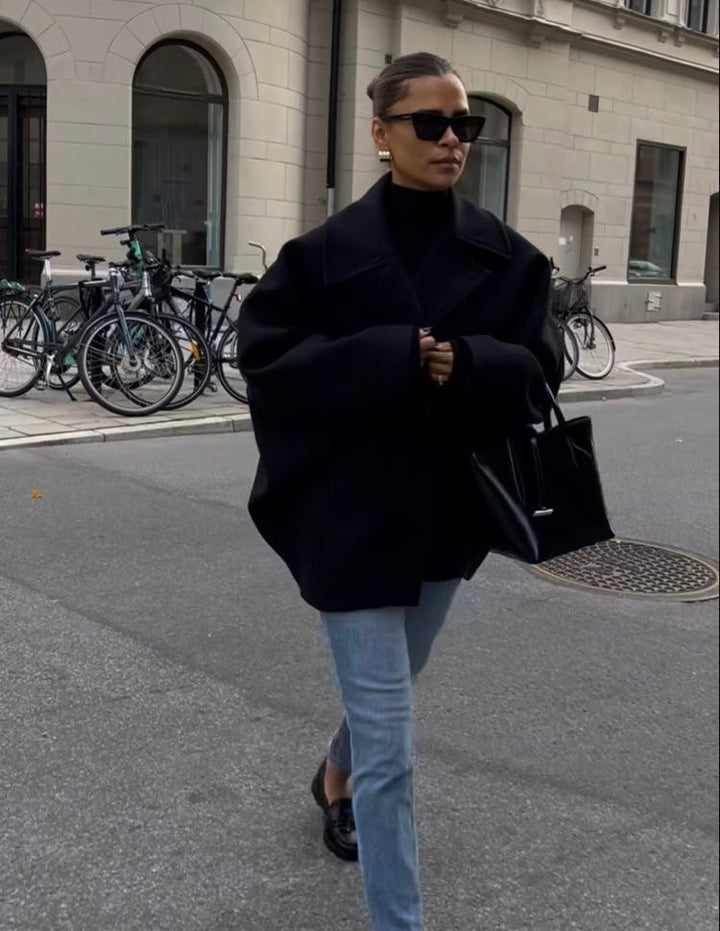 Olivia kåpe oversize dame i ull – varm, elegant og avslappet stil