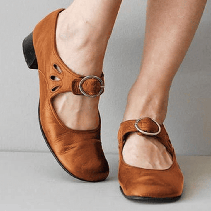 Zapatos de piel con tacón para mujer | Con detalle de hebilla