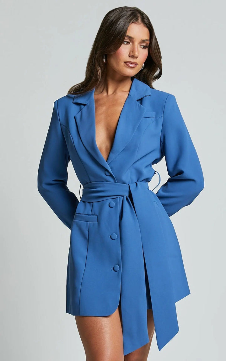 Victoria Vestido Blazer Mujer con Cintura – Elegante, Estructurado y Estilo Moderno