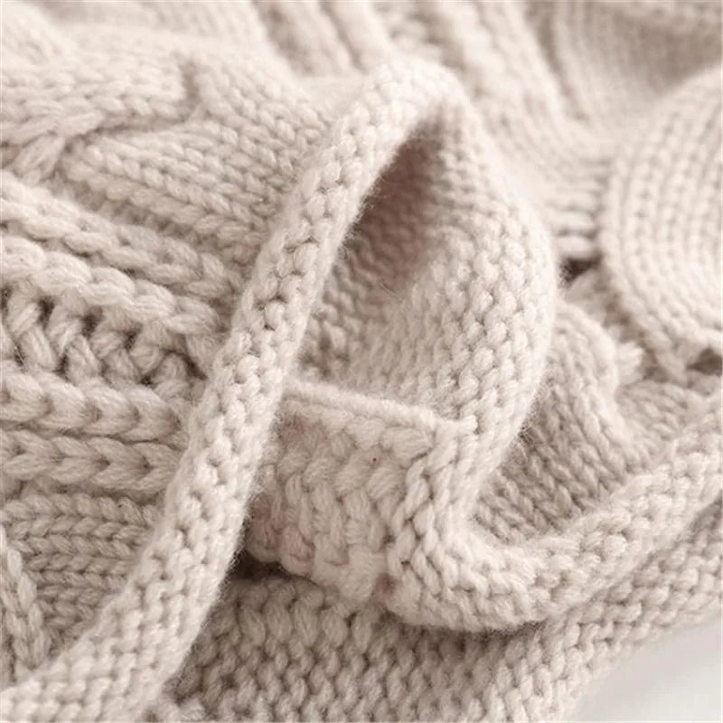 Klaihre Dame Høyhalset Genser – Strikket Pullover med Flette-mønster og Myk Passform