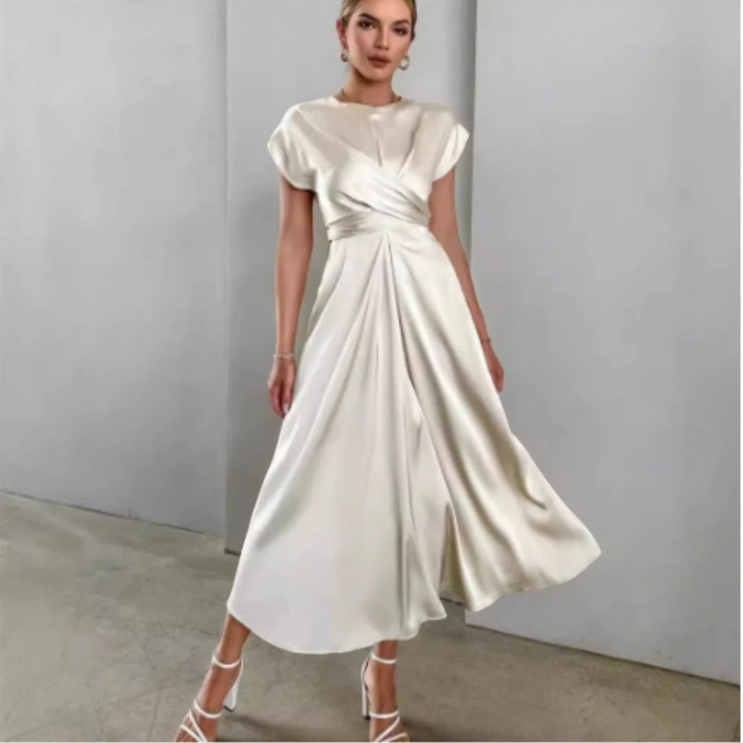 Adèle | Robe portefeuille à col montant pour femme | Mi-longue