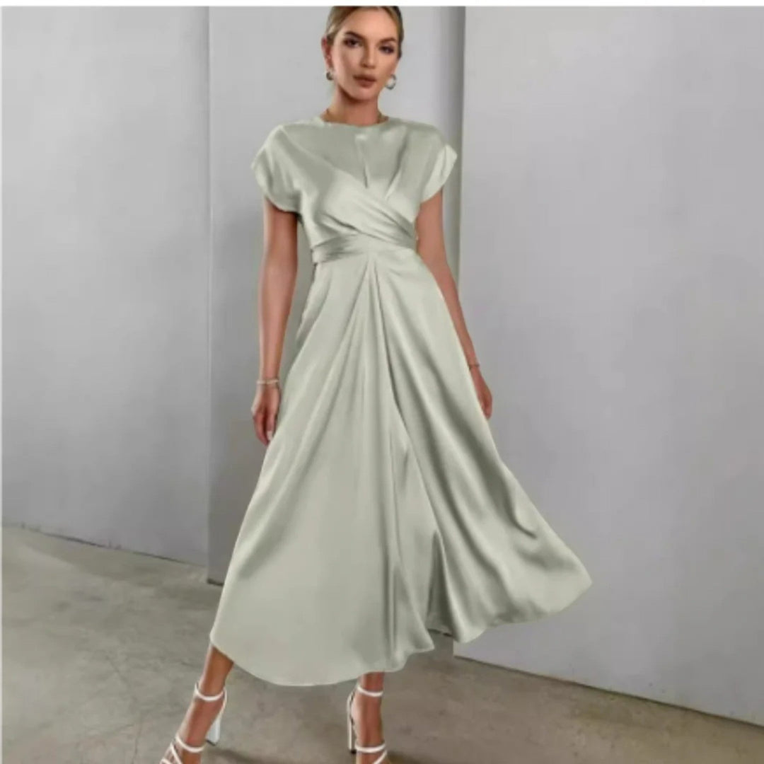 Adèle | Robe portefeuille à col montant pour femme | Mi-longue
