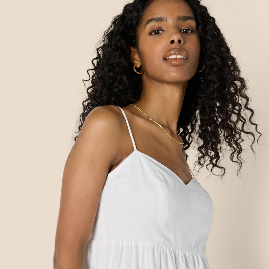 Delyth Vestido Maxi para Mujer – Escote en V, Tirantes Ajustables y Corte en A con Volantes