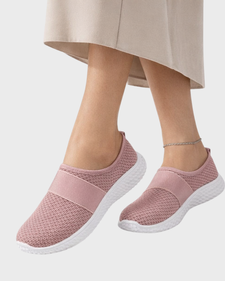 Matilda Slip-On Női Tornacipő – Tépeszáras, Légáteresztő Hálós és Párnázott Talpú Cipő