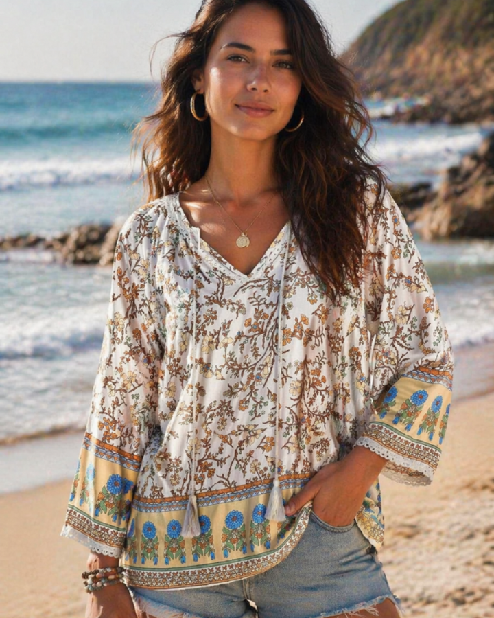 Azelia Bluse til Kvinder Boho – V-udskæring, Blomstret Print & Frontknude, 3/4 Ærmer Flowy