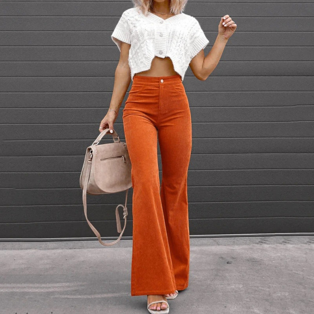 Anna | Pantalones acampanados de talle alto en terciopelo de canalé para mujer