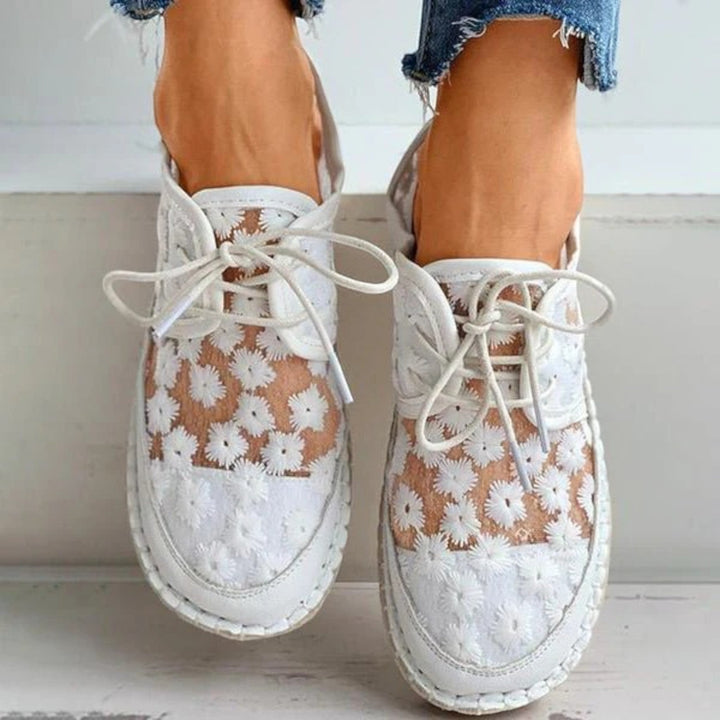 Scarpa légère et élégante avec motif floral – Vanessa